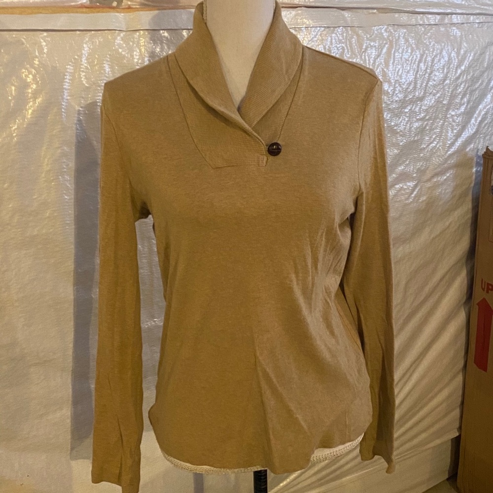 Lauren Ralph Lauren sweater tan button neck Med